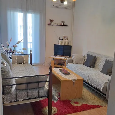 Daire Beautiful 2-bed In Chania 65 Sqm Space W Hanya