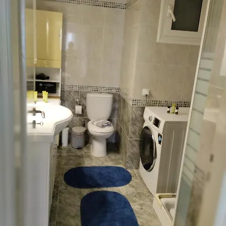 Daire Beautiful 2-bed In Chania 65 Sqm Space W Hanya